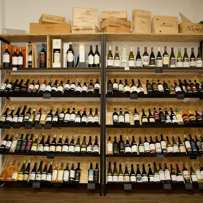 Course: Explore the World's Best Sparkling Wines - Torres Vedras · publisher image