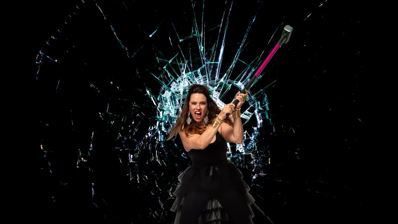 TOVA LEIGH | fifty shades of rage · publisher image