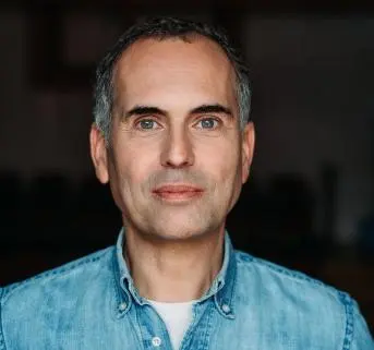 António Vasco Moraes · publisher image