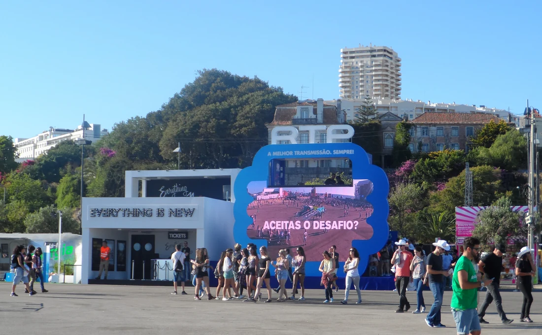 Visitors outside the NOS Alive festival entrance in 2015