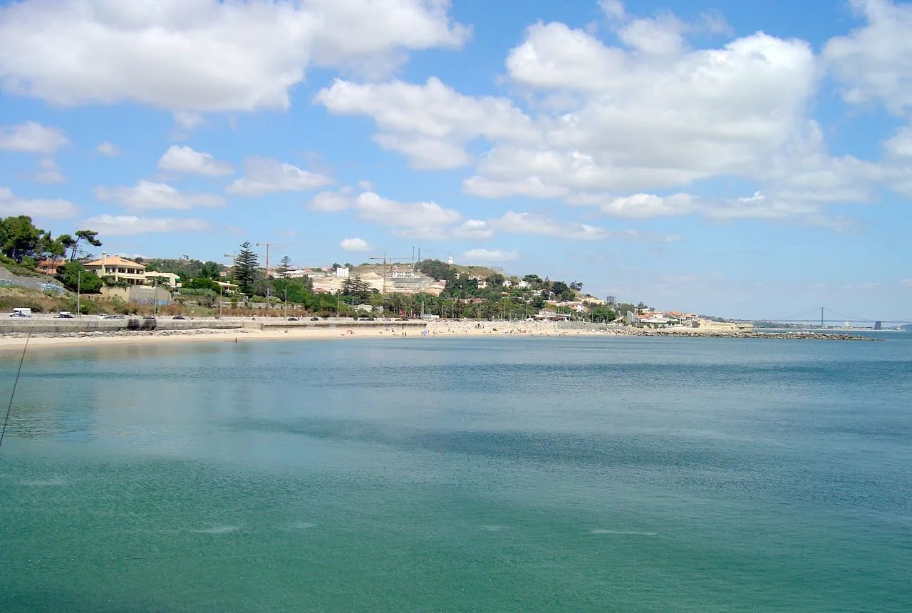 Praia de Caxias in Oeiras